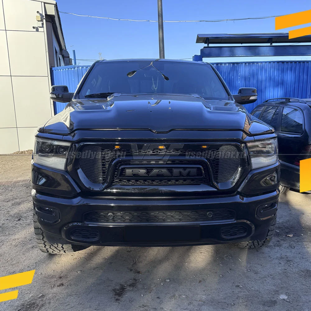 Рамки для установки линз в фары Dodge RAM 2018-2024 LED Рефлектор