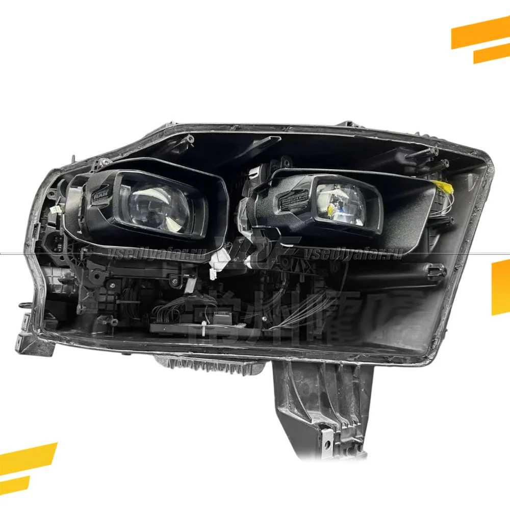 Рамки для установки линз в фары Dodge RAM 2018-2024 LED