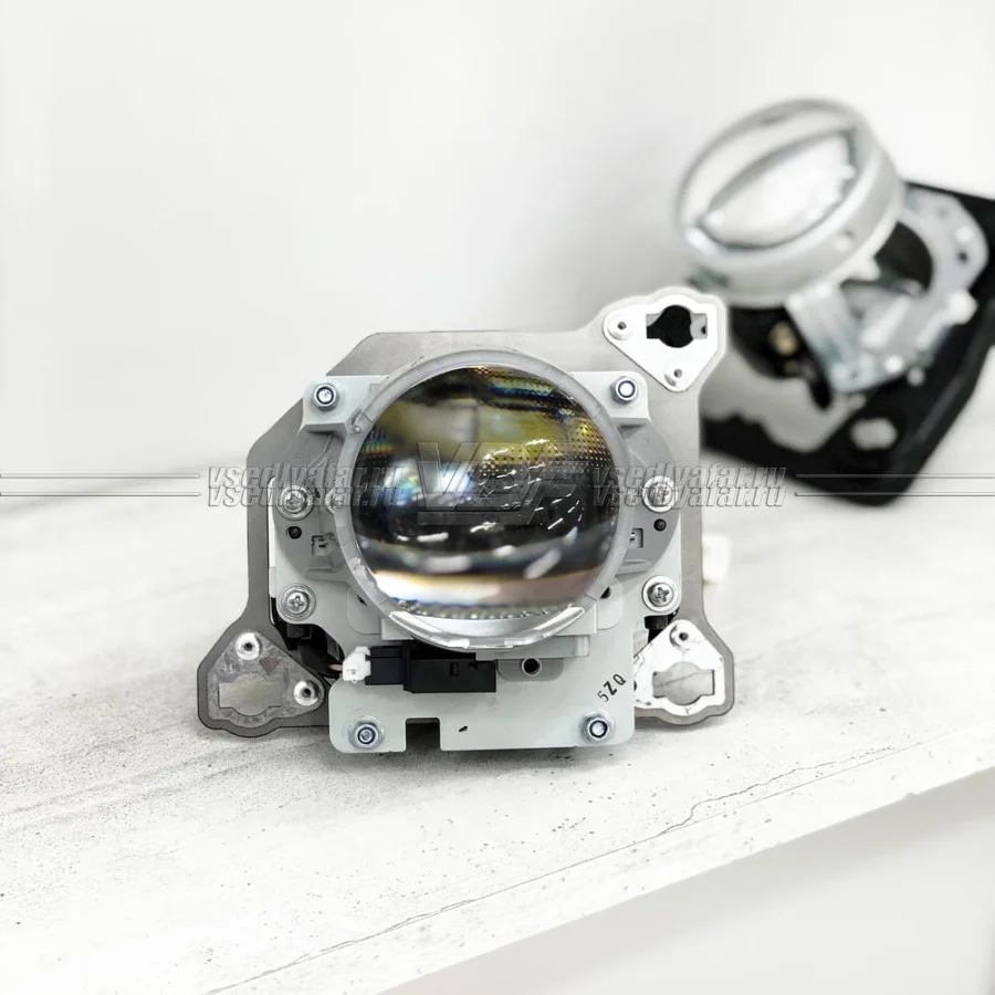 Рамки для замены линз в фарах Ford Explorer 2010-2015 Koito BI-LED