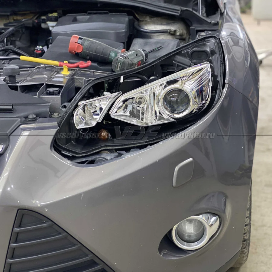 Рамки для замены линз в фарах Ford Focus III 2010-2015