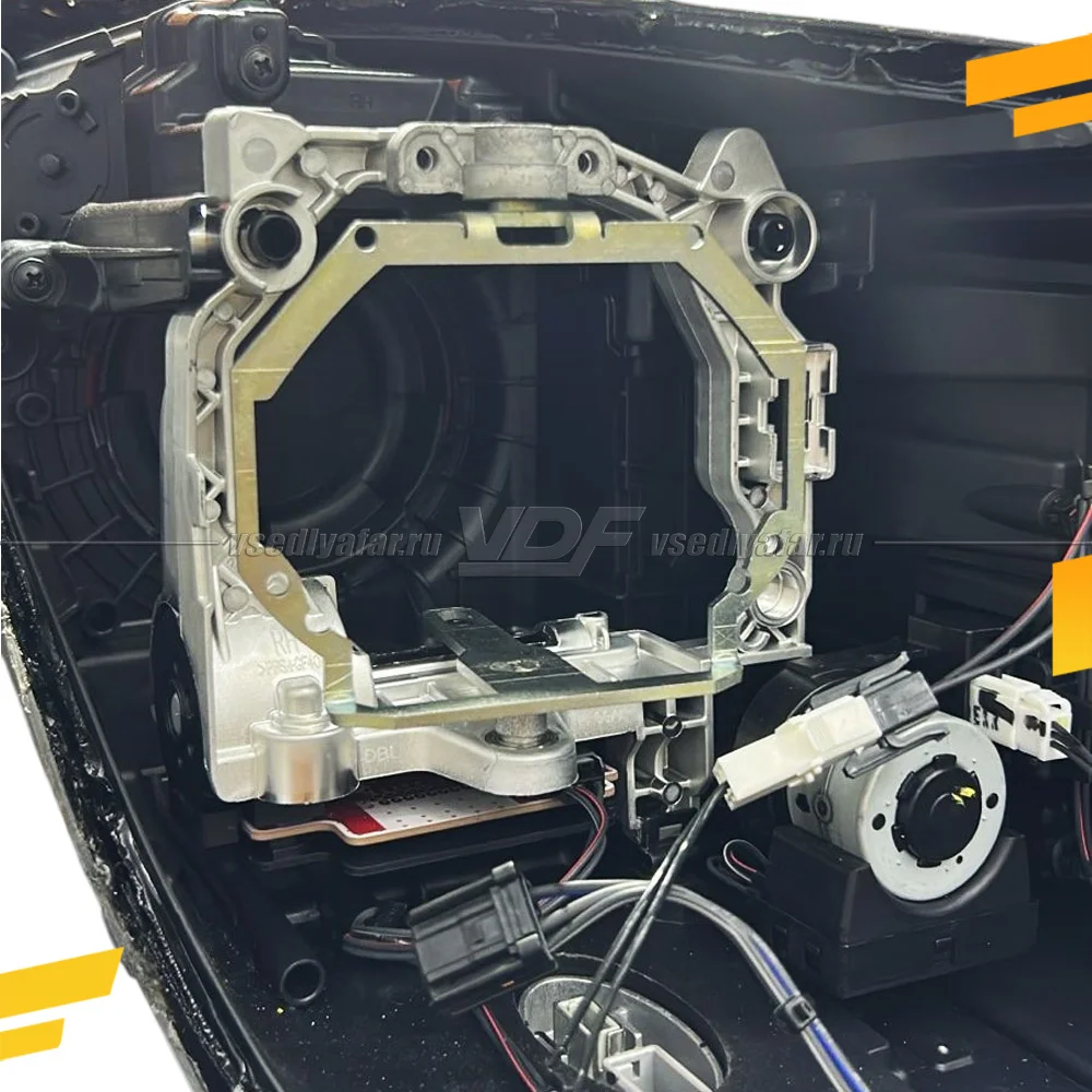 Рамки для замены линз в фарах Hyundai Santa Fe 2015-2019 Ксенон c AFS