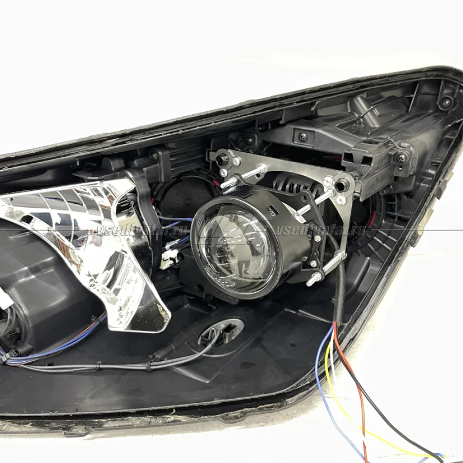 Рамки для замены линз в фарах Hyundai Santa Fe 2015-2019