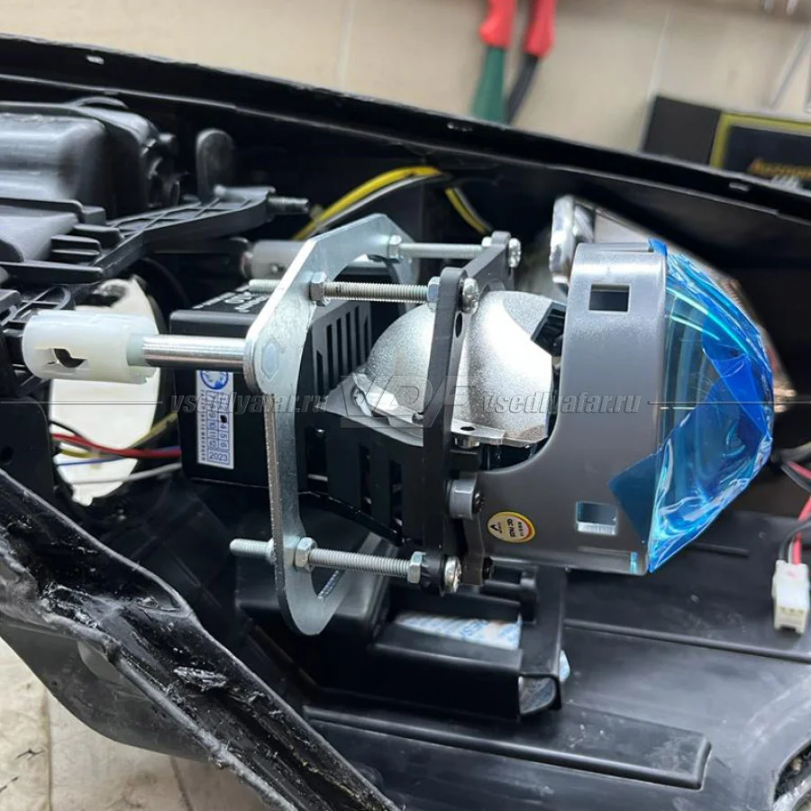 Рамки для замены линз в фарах Hyundai Veloster 2012-2016