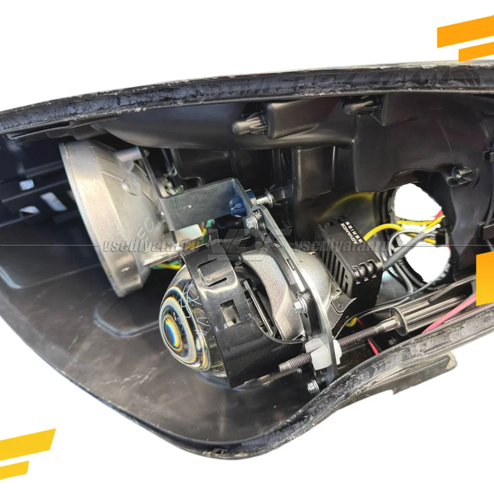 Рамки для замены линз в фарах Hyundai i30 2007-2012 Галоген
