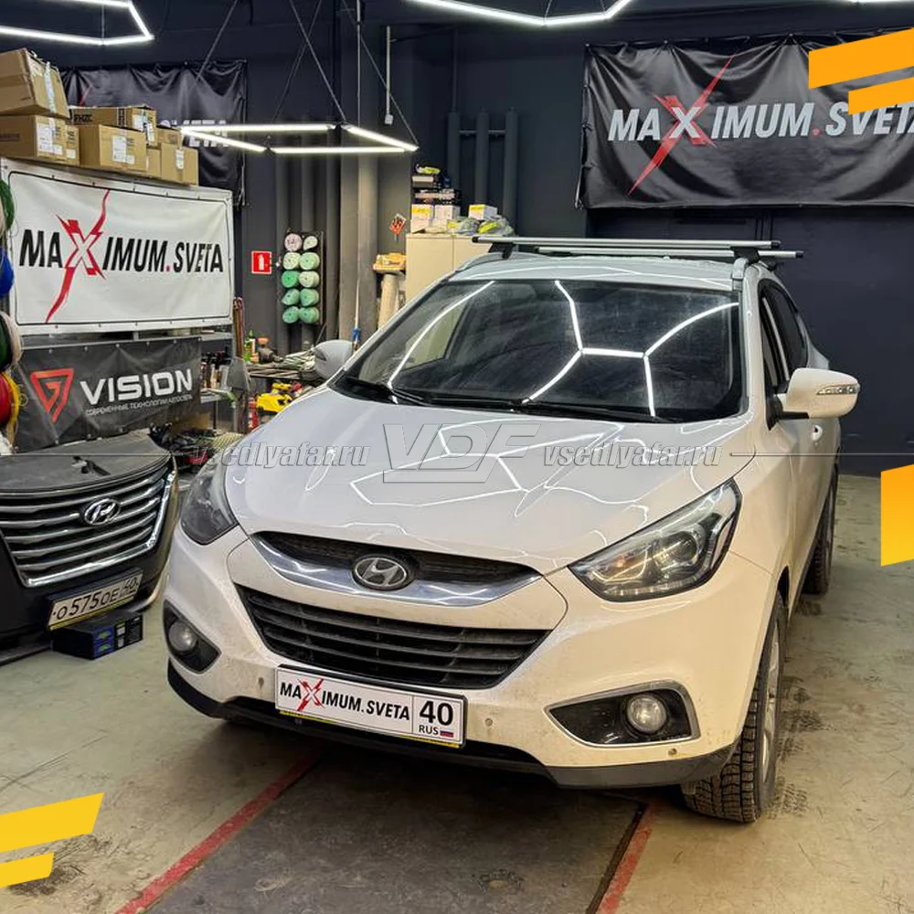 Рамки для замены линз в фарах Hyundai ix35 2013-2015
