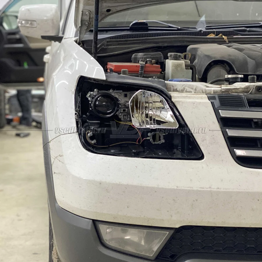 Рамки для замены линз в фарах Kia Mohave 2008-2020