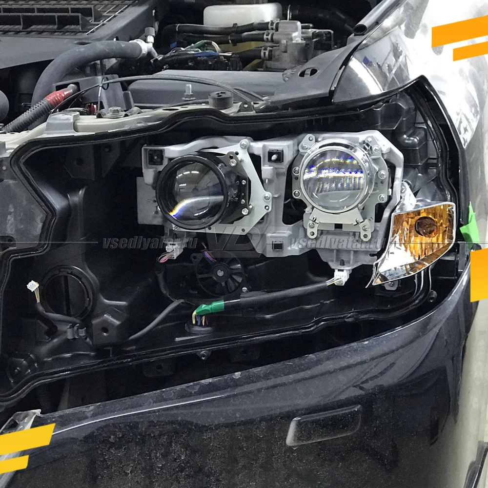 Рамки для замены линз в фарах Toyota Land Cruiser 200 2015-2021 LED ДС