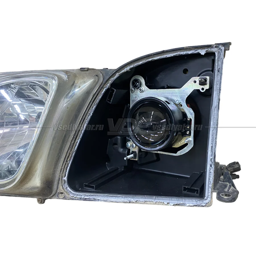 Рамки для замены линз в фарах Lexus LX470 1998-2007