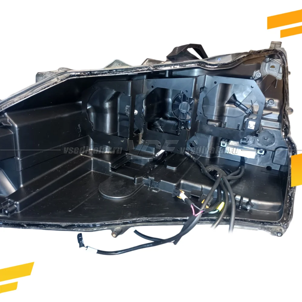Рамки для замены линз в фарах Lexus LX570 2015-2022