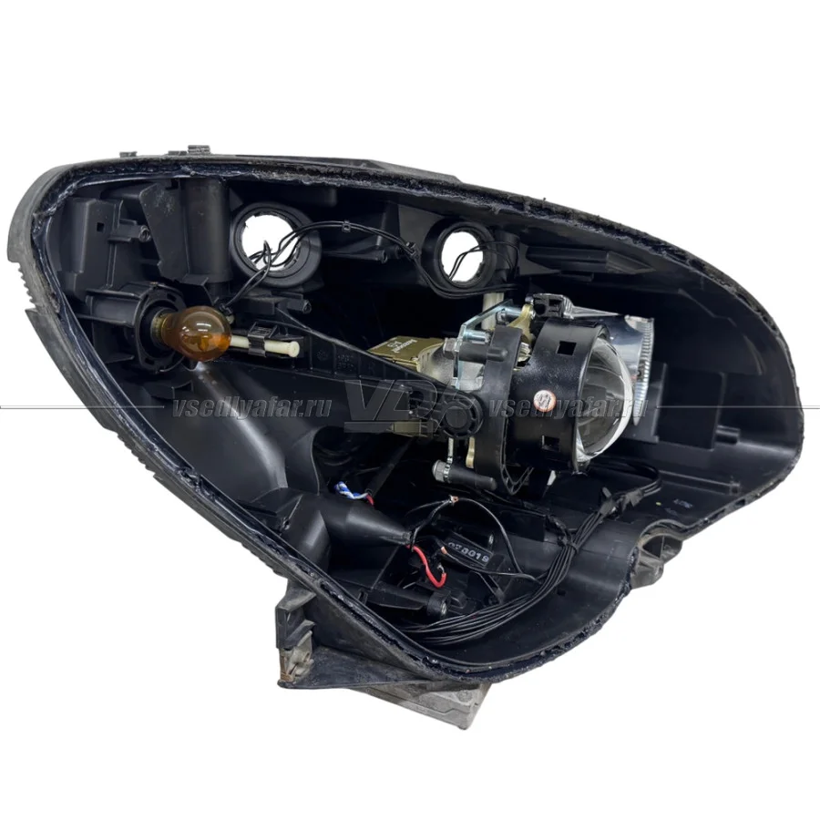 Рамки для замены линз в фарах Mercedes C W204 2007-2011 Тип 2