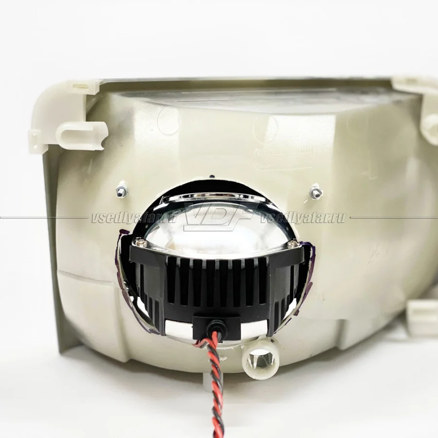 Пластины для установки линз в рефлекторные фары Volkswagen T5 2002-2009
