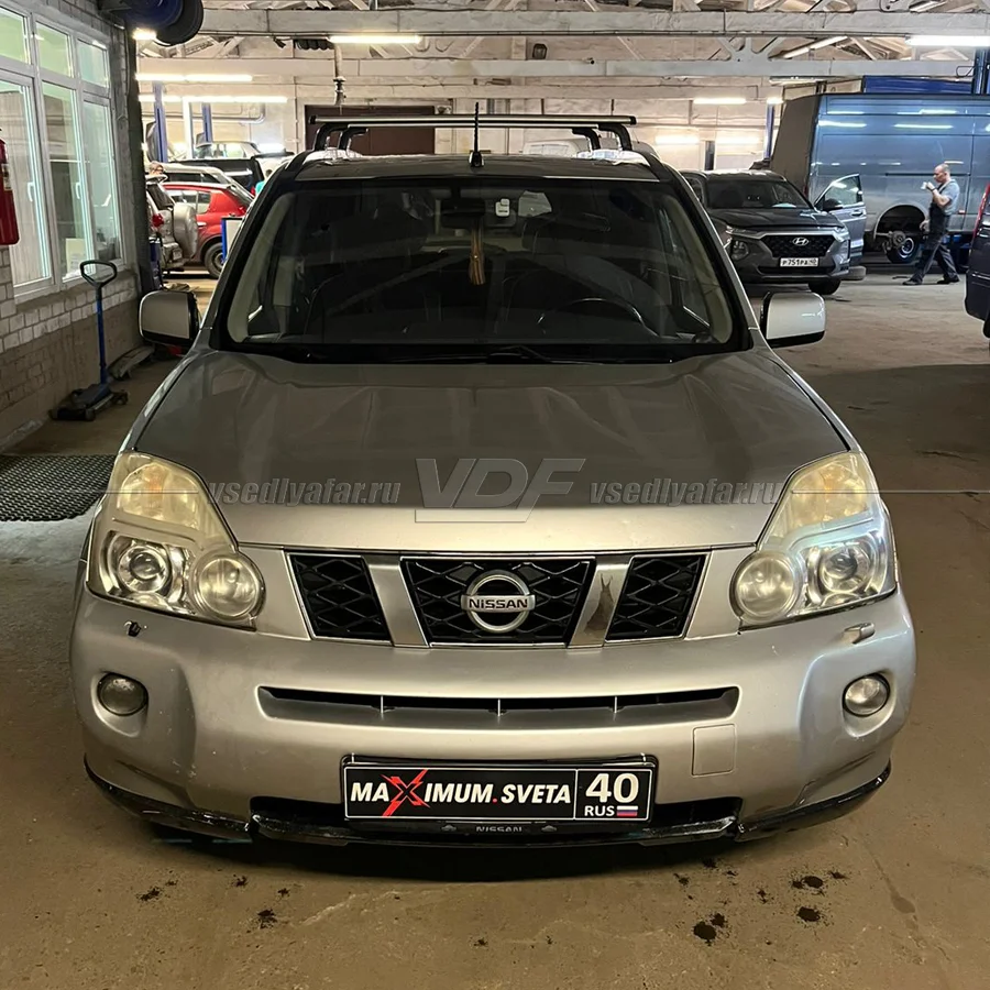 Рамки для замены линз в фарах Nissan X-Trail 2007-2011