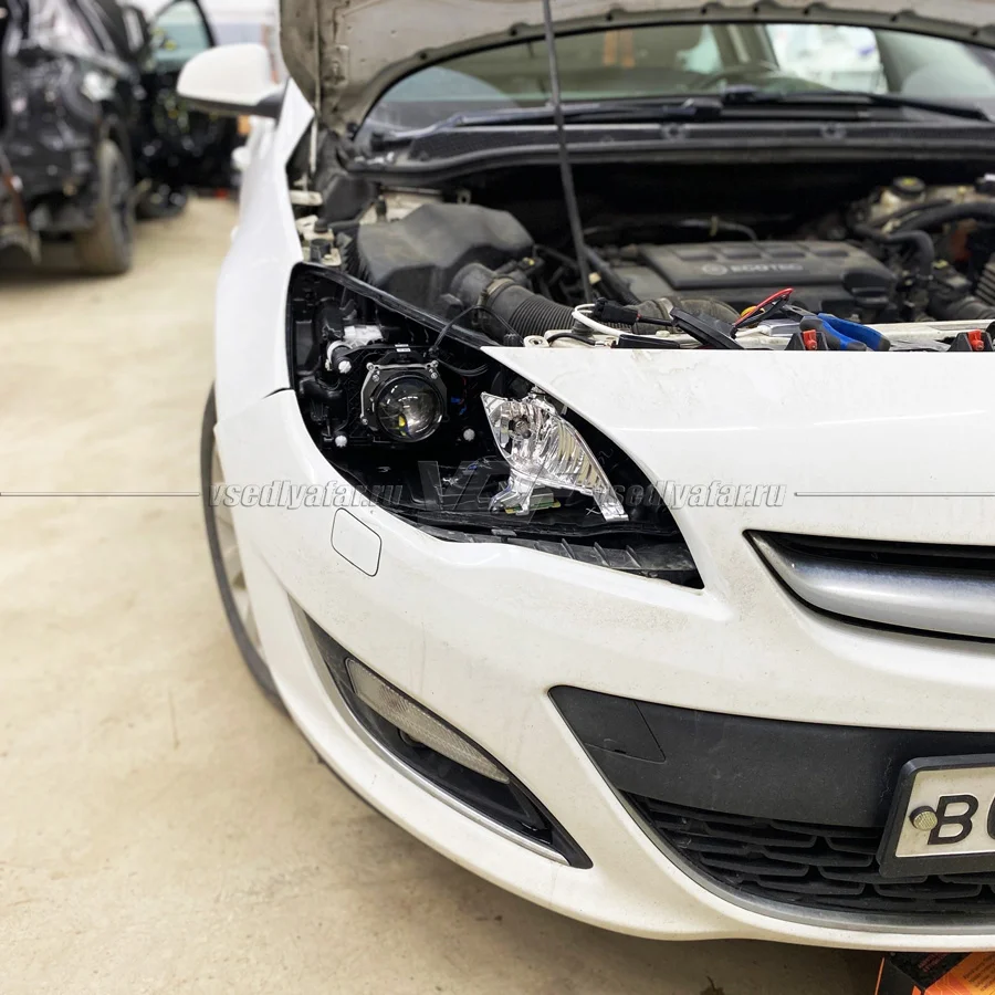 Рамки для замены линз в фарах Opel Astra J 2009-2015 с AFS Intellect