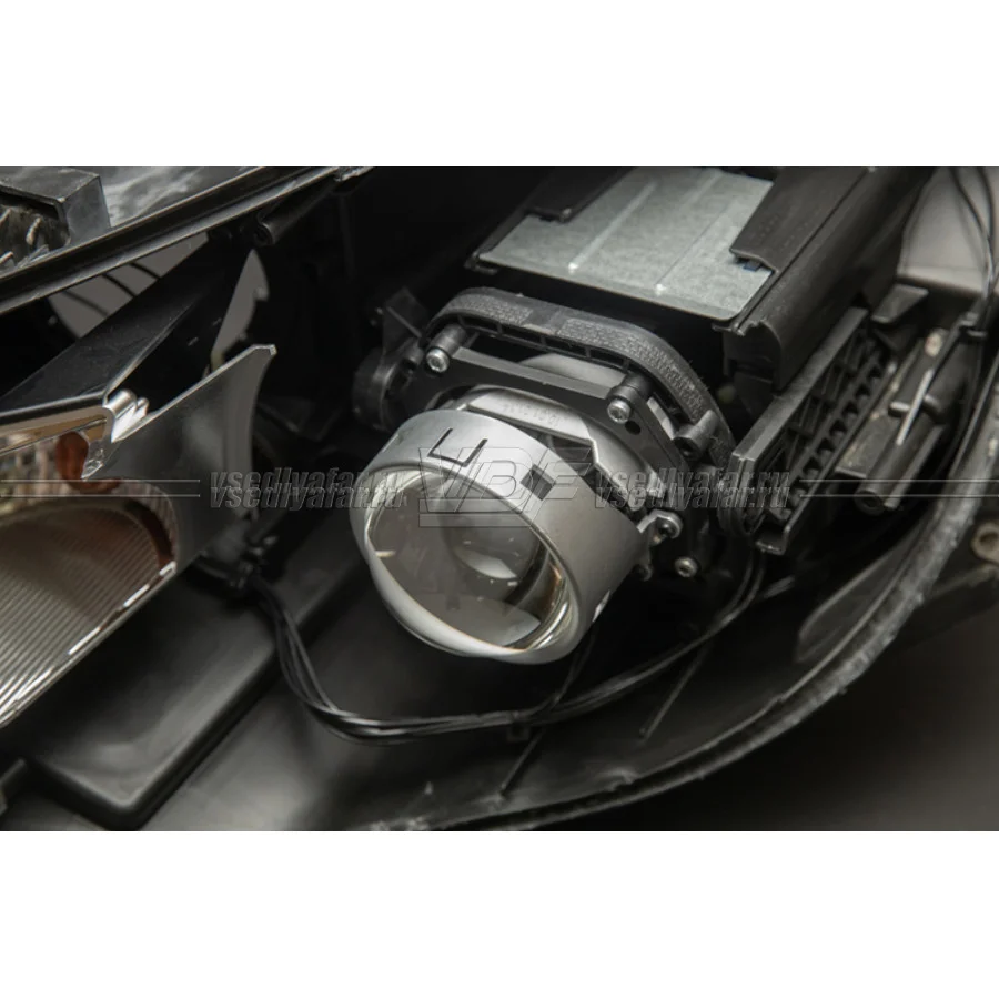 Рамки для замены линз в фарах Opel Astra GTC 2009-2015 Пластик.