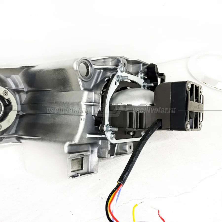 Рамки для замены линз в фарах Subaru Outback 2014-2018 LED
