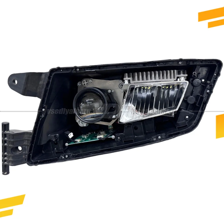 Рамки для замены линз в фарах Sitrak C7H 2021-2024 LED