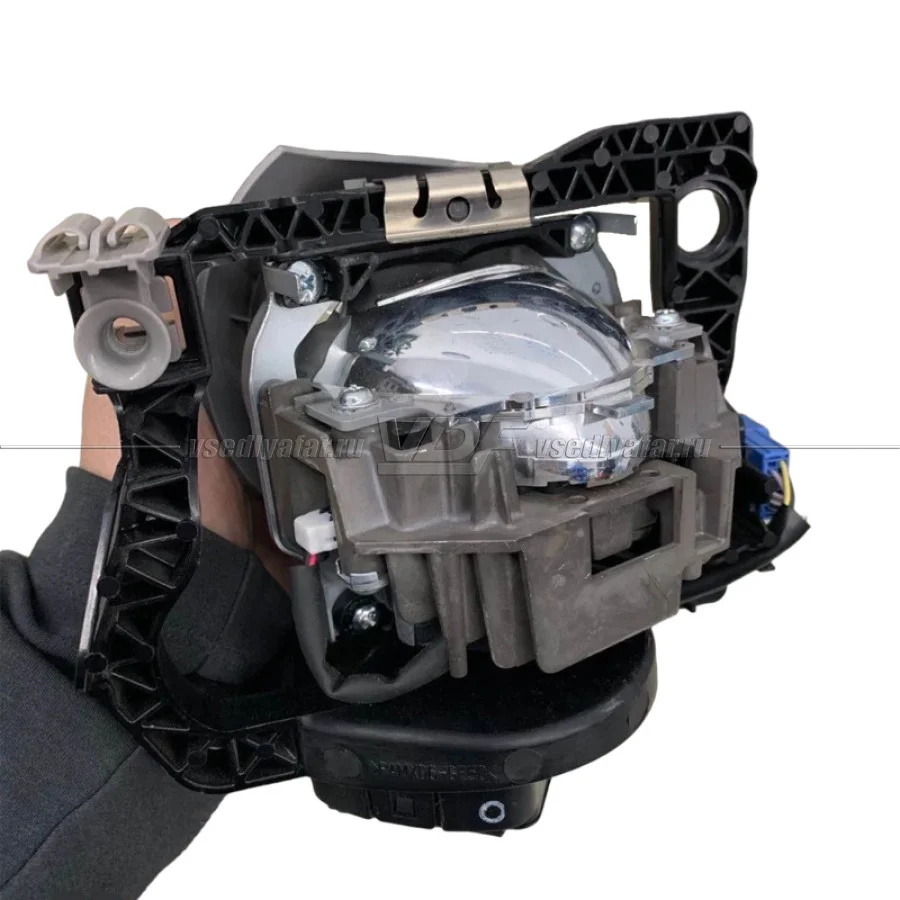 Рамки для замены линз в фарах Subaru Forester 2016-2019 LED с AFS