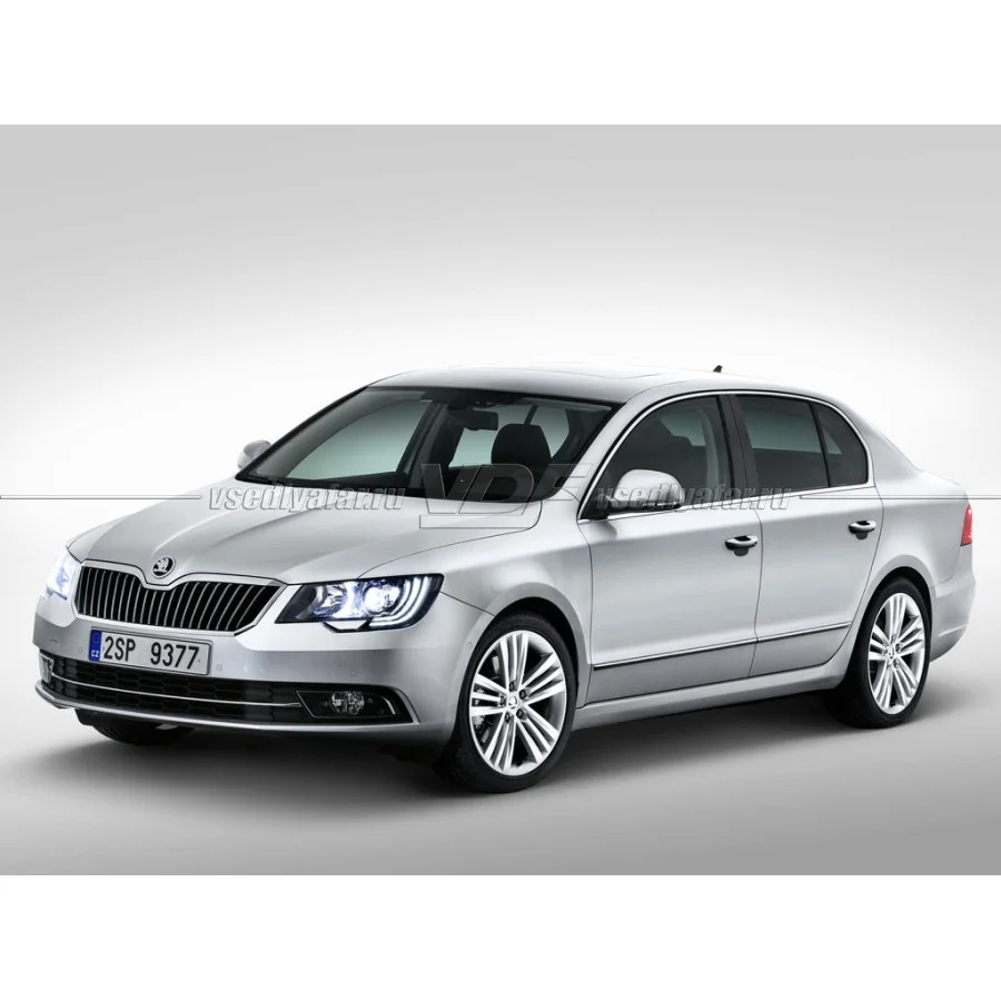 Рамки для замены линз в фарах Skoda Superb 2 2013-2015 с AFS