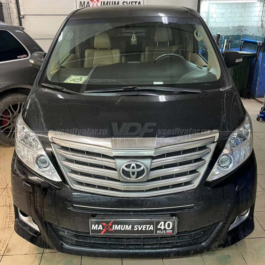 Рамки для замены линз в фарах Toyota Alphard 2011-2015 с AFS