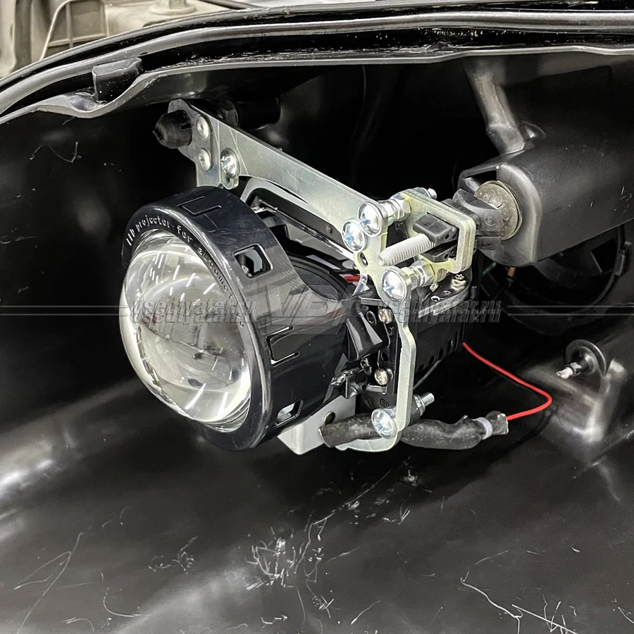 Рамки для замены линз в фарах Toyota RAV4 2010-2013