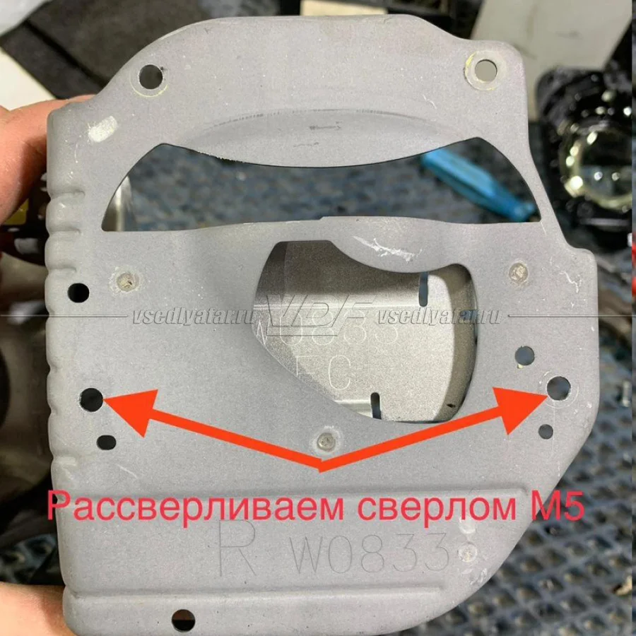 Рамки для замены линз в фарах Toyota RAV4 2012-2015
