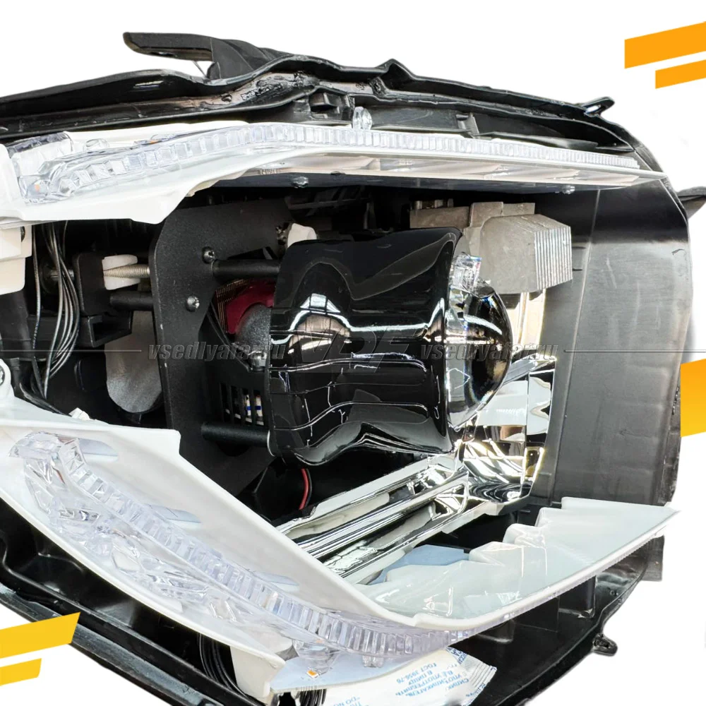 Рамки для установки линз в фары Toyota Tundra 2013-2022 LED Рефлектор