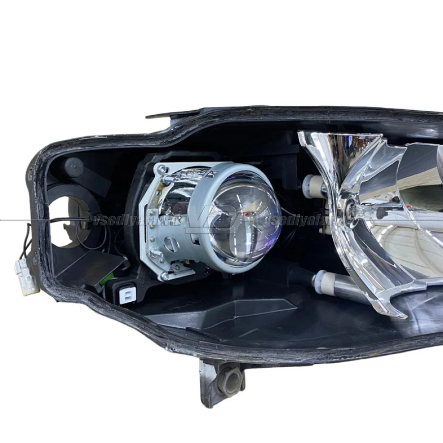 Рамки для замены линз в фарах Volkswagen Passat B6 2005-2010
