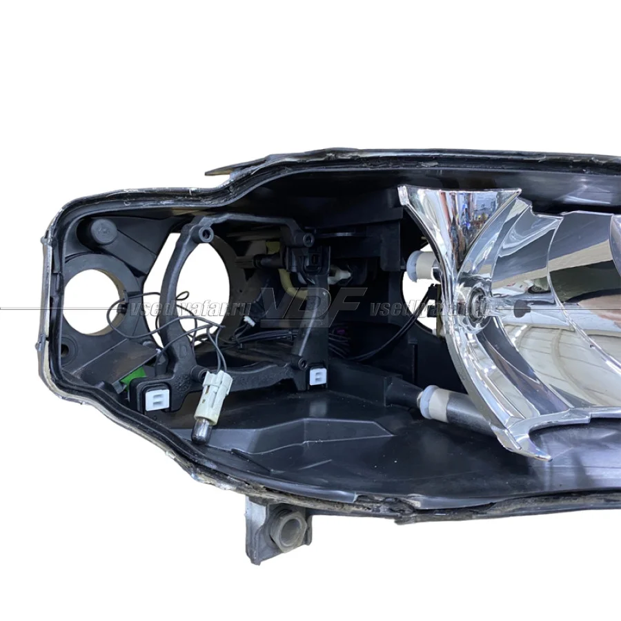 Рамки для замены линз в фарах Volkswagen Passat B6 2005-2010