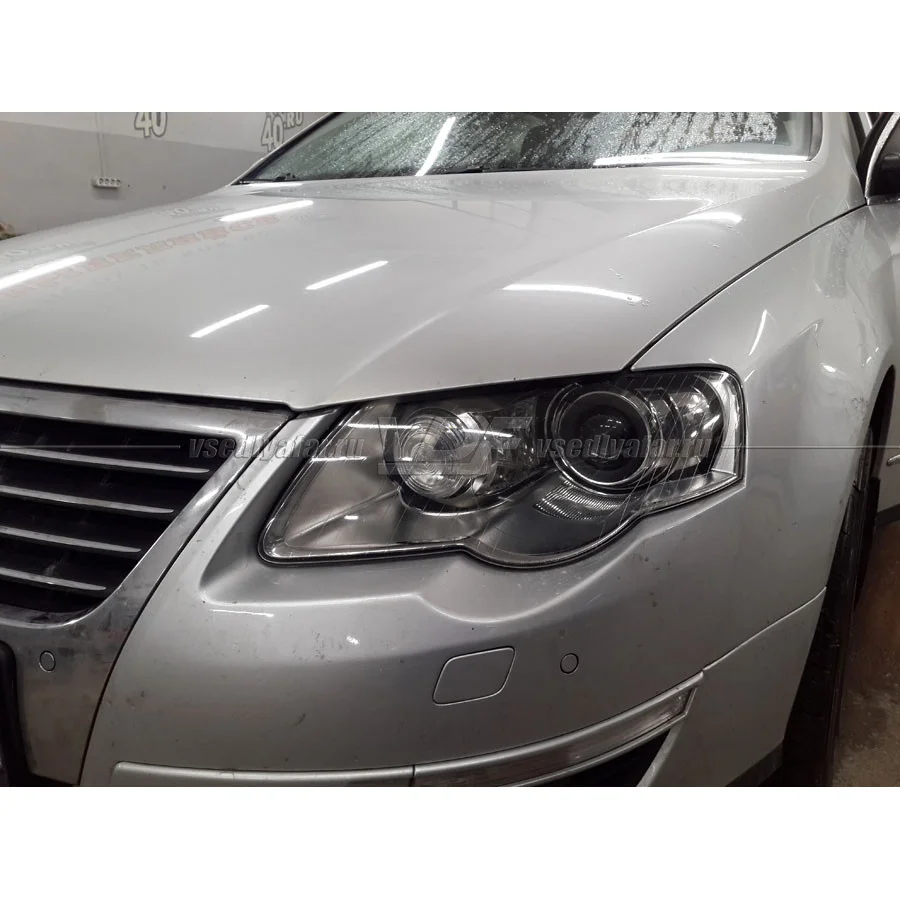 Рамки для замены линз в фарах Volkswagen Passat B6 2005-2010 с AFS