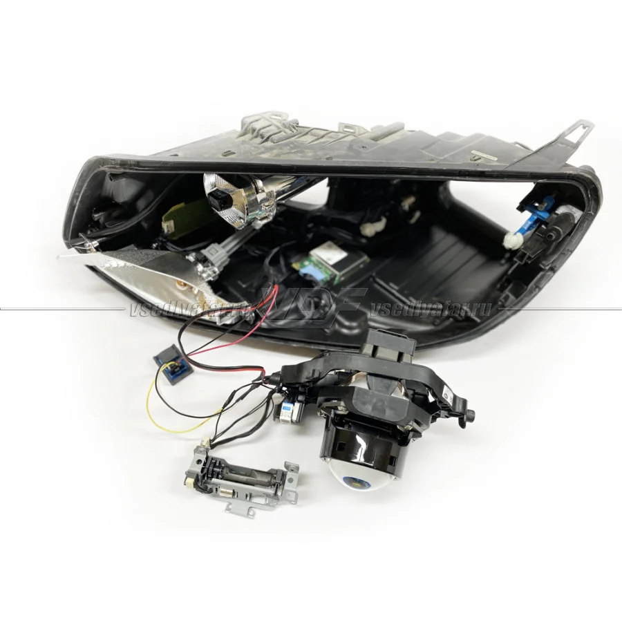 Рамки для замены линз в фарах Volkswagen Touareg 2010-2014 с AFS Intellect