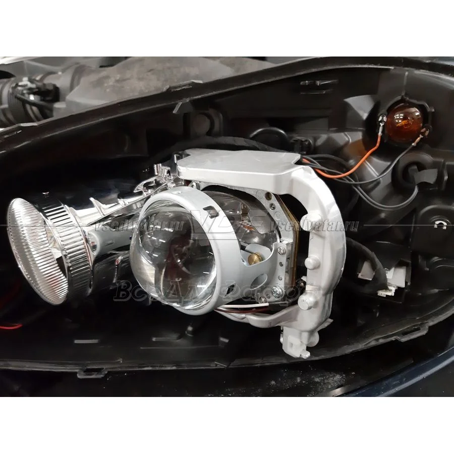 Рамки для замены линз в фарах Volvo XC60 2008-2013 с AFS