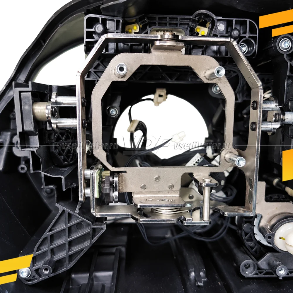 Рамки для установки линз в фары BMW X5 F15 2013-2018 LED AFS БС